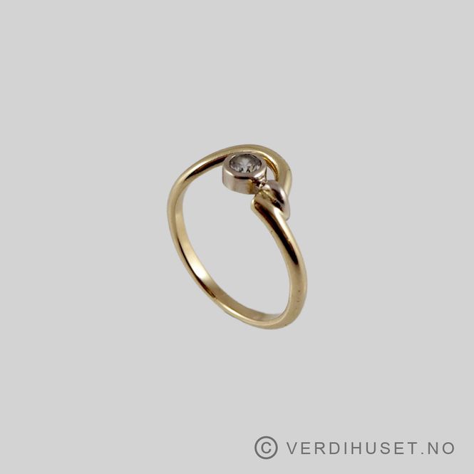 Hovedbilde Ring i 14 K gull med blank sten