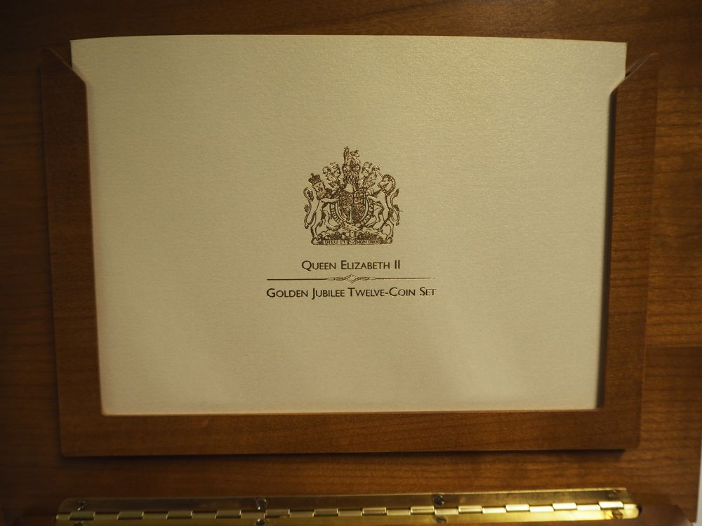 Myntsett i Sølv -Queen Elisabeth II - 12