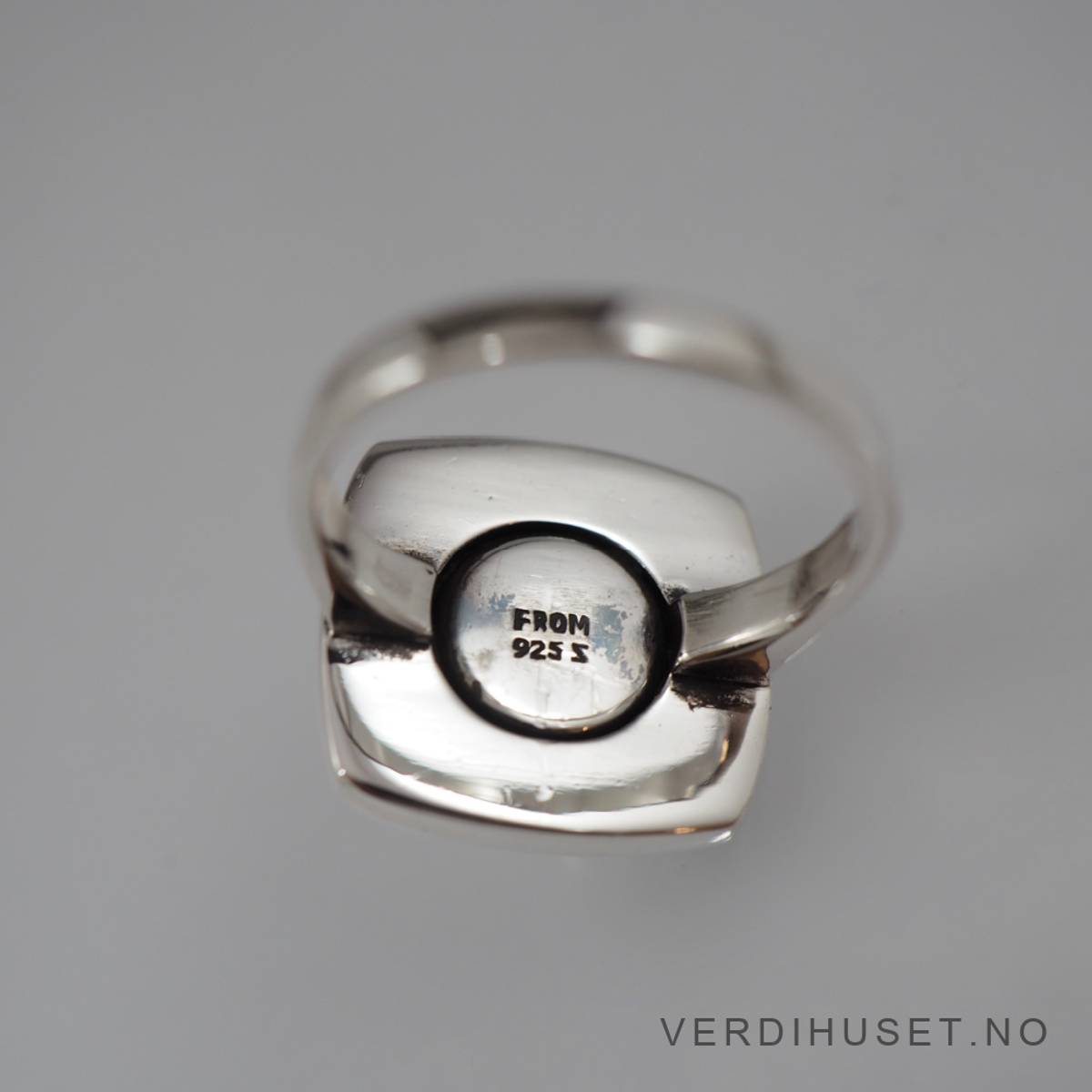 Ring i sølv - N.E. From