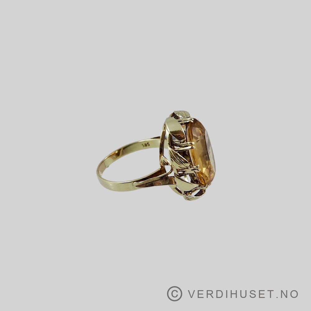 Ring i 14 K gull med stor gul sten