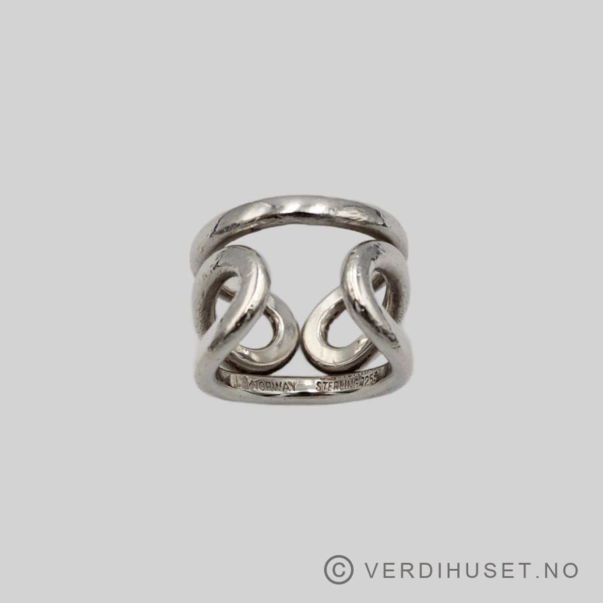 Ring i sølv, 