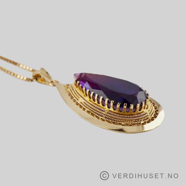 Hovedbilde Stort anheng i 18 K gull med lilla sten
