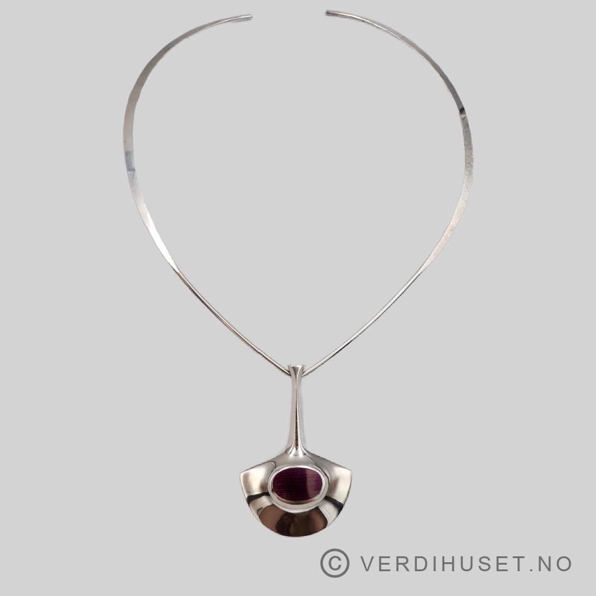 Anheng i sølv på klave - D-A