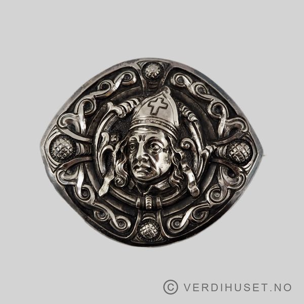 Hovedbilde Brosje i sølv med domkirkehode - H. Møller