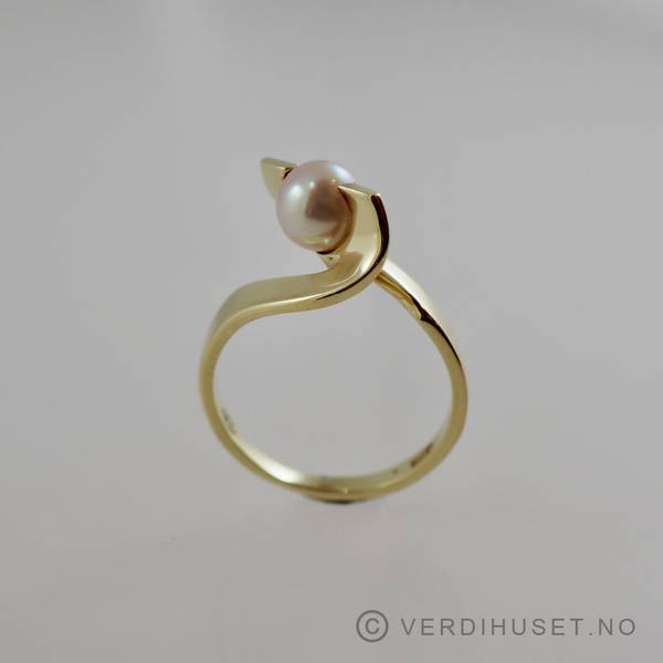 Hovedbilde Ring i 14 K gull med perle