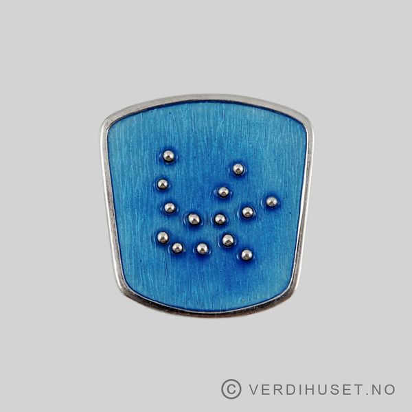Hovedbilde Brosje i sølv med blå emalje og sølvkuler