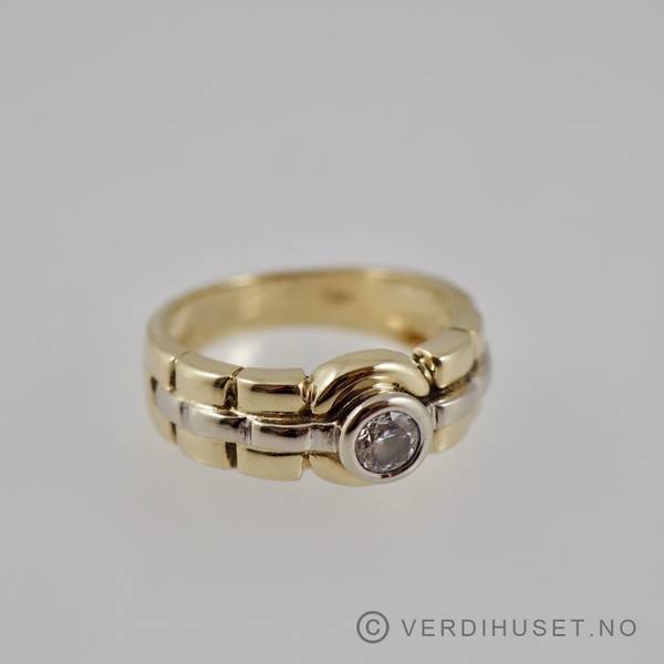 Hovedbilde Ring i 14 k hvitt og gult gull med blank sten