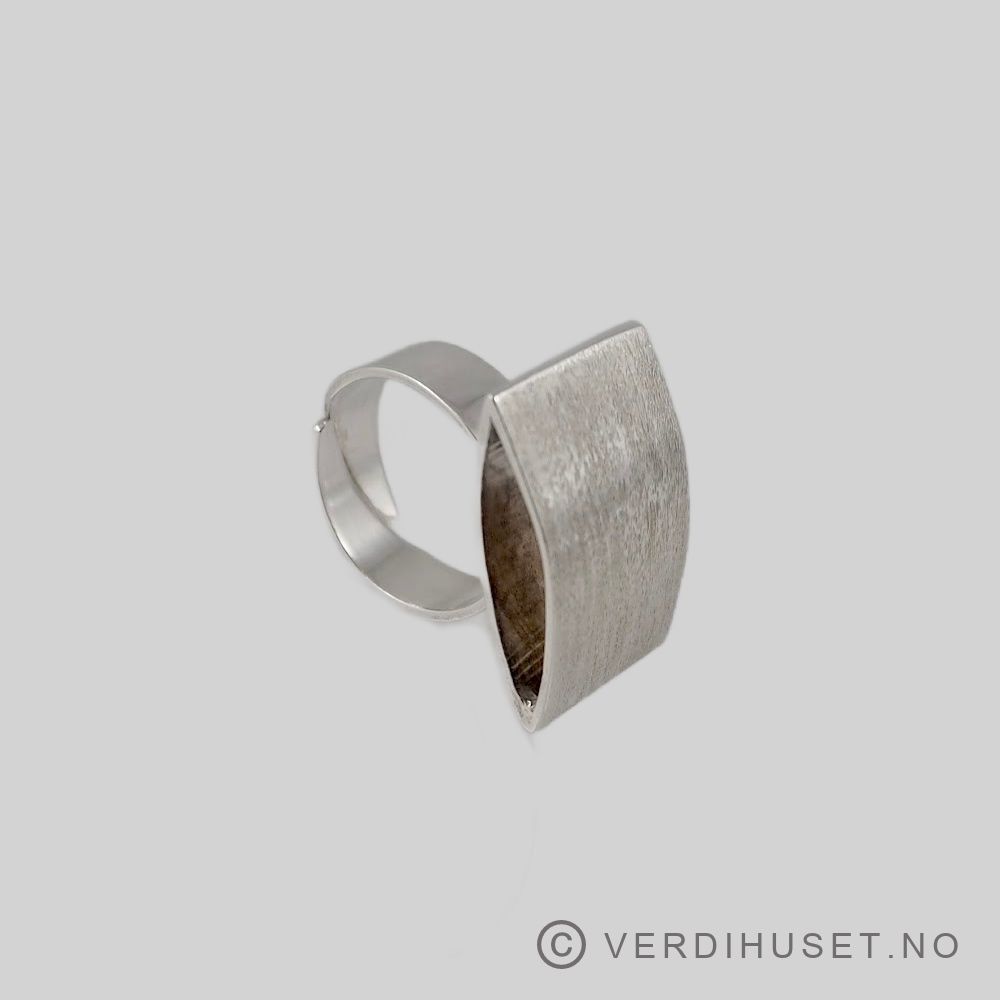 Ring i sølv