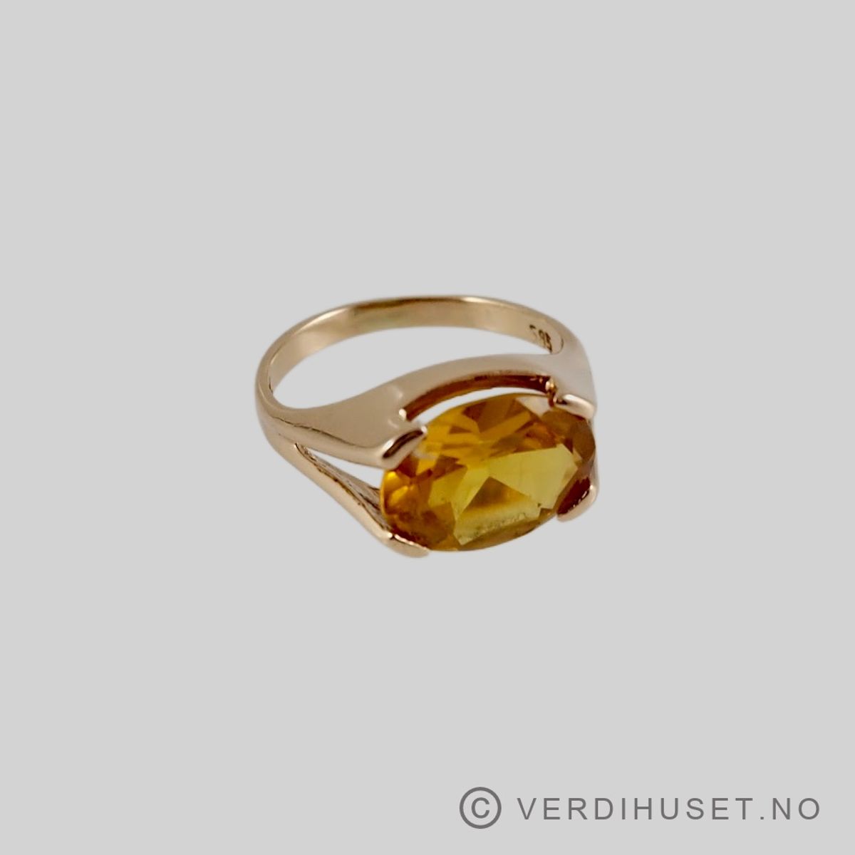 Ring i 14 K gull med gul sten