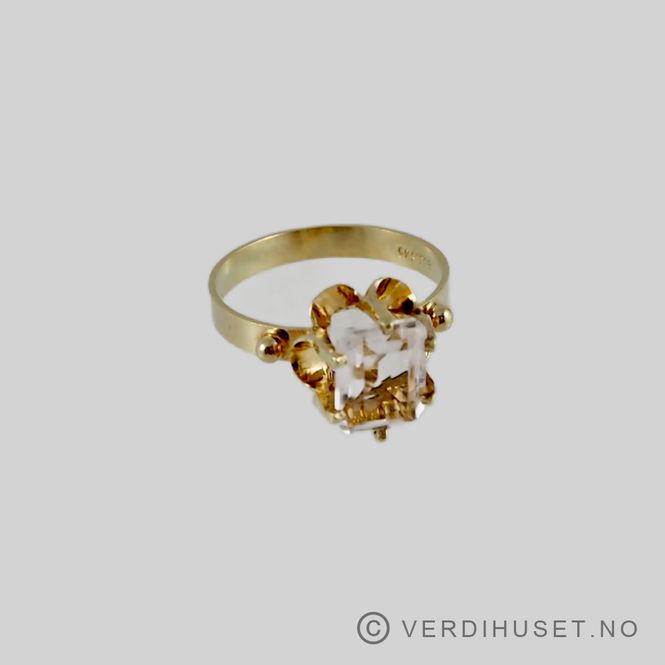 Hovedbilde Ring i 14 K gull med blank sten